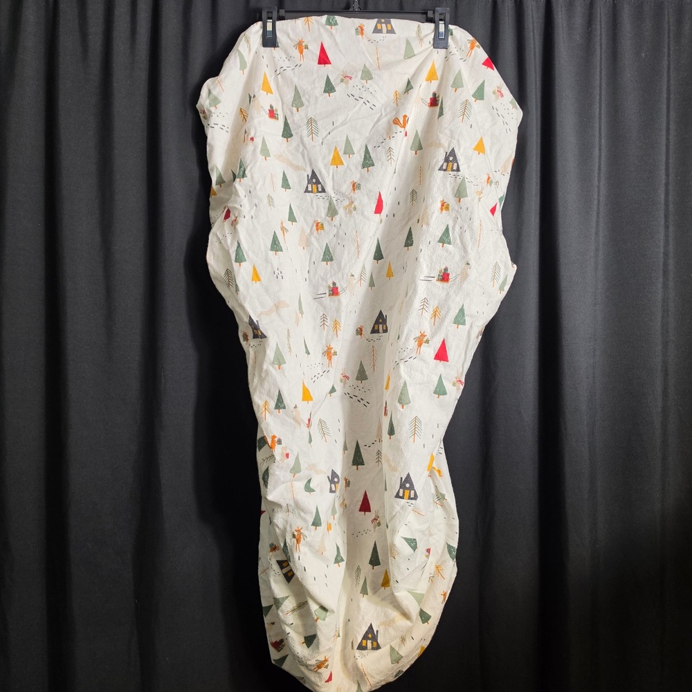 Crate & Kid Organic Crib Fitted Sheet Holiday Present Winter Forest Animal 28x52